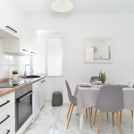 House 1037 Holiday home Fazana